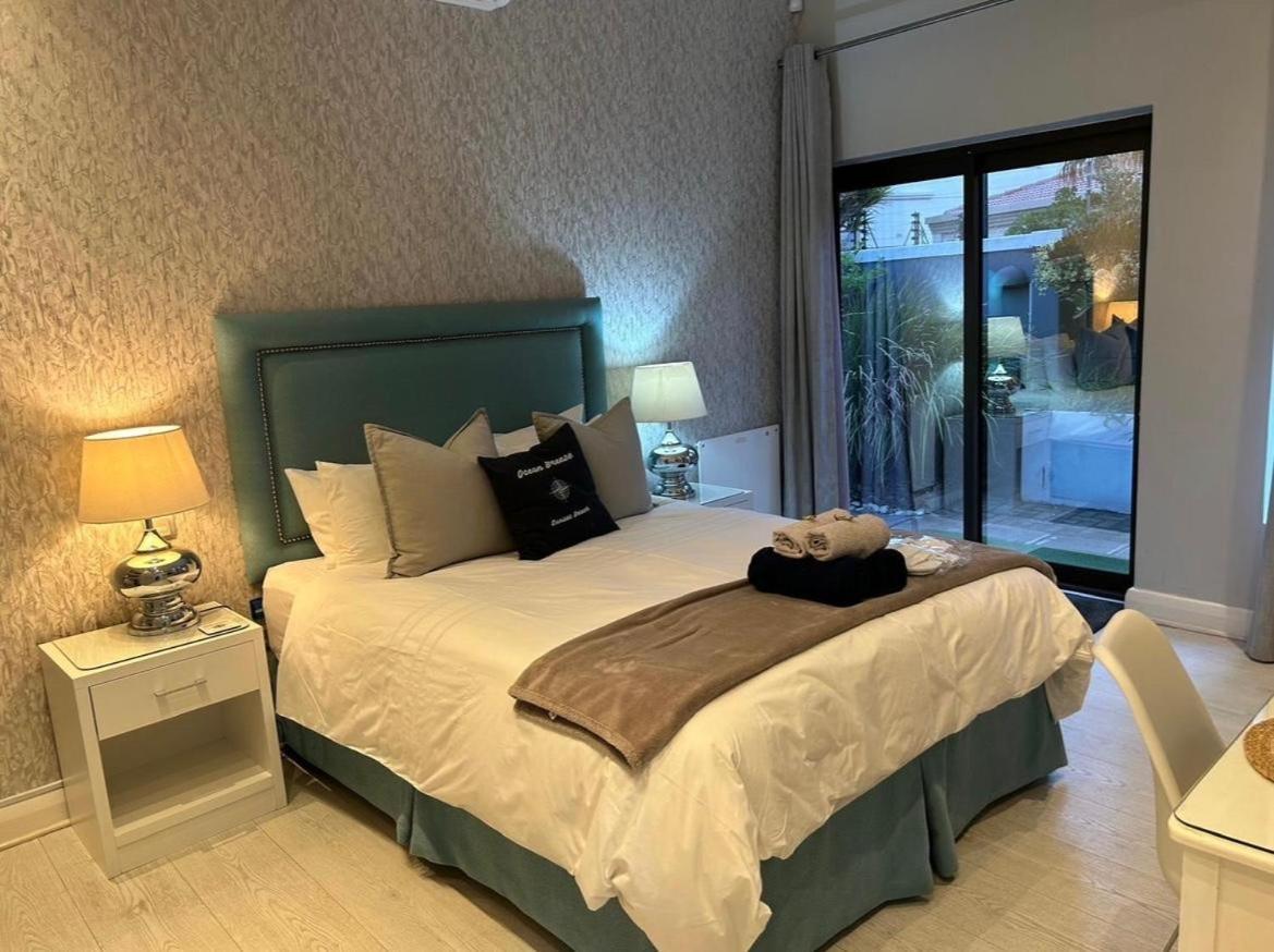 Ocean Breeze Sunset Beach - كيب تاون المظهر الخارجي الصورة