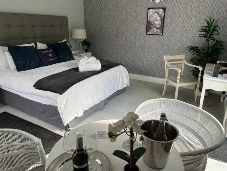 Ocean Breeze Sunset Beach - كيب تاون المظهر الخارجي الصورة