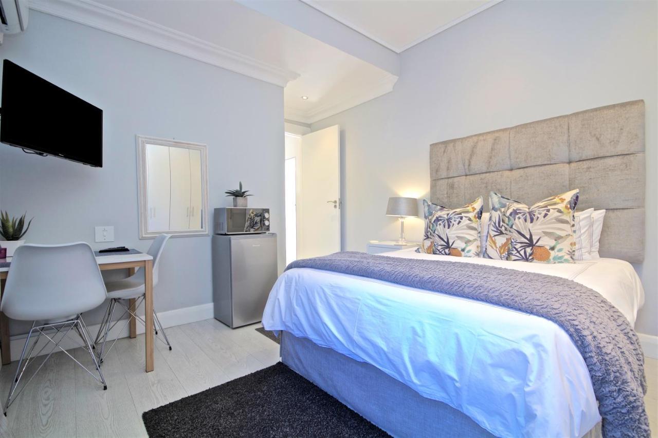 Ocean Breeze Sunset Beach - كيب تاون المظهر الخارجي الصورة